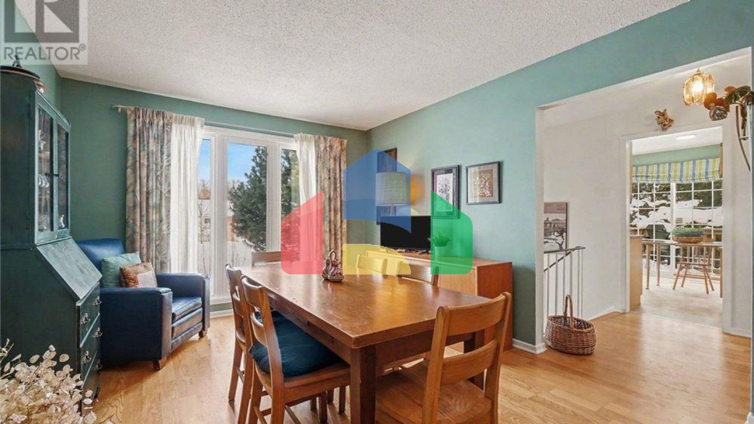 Residential - Single Family Home - Ottawa, Canada - Canada