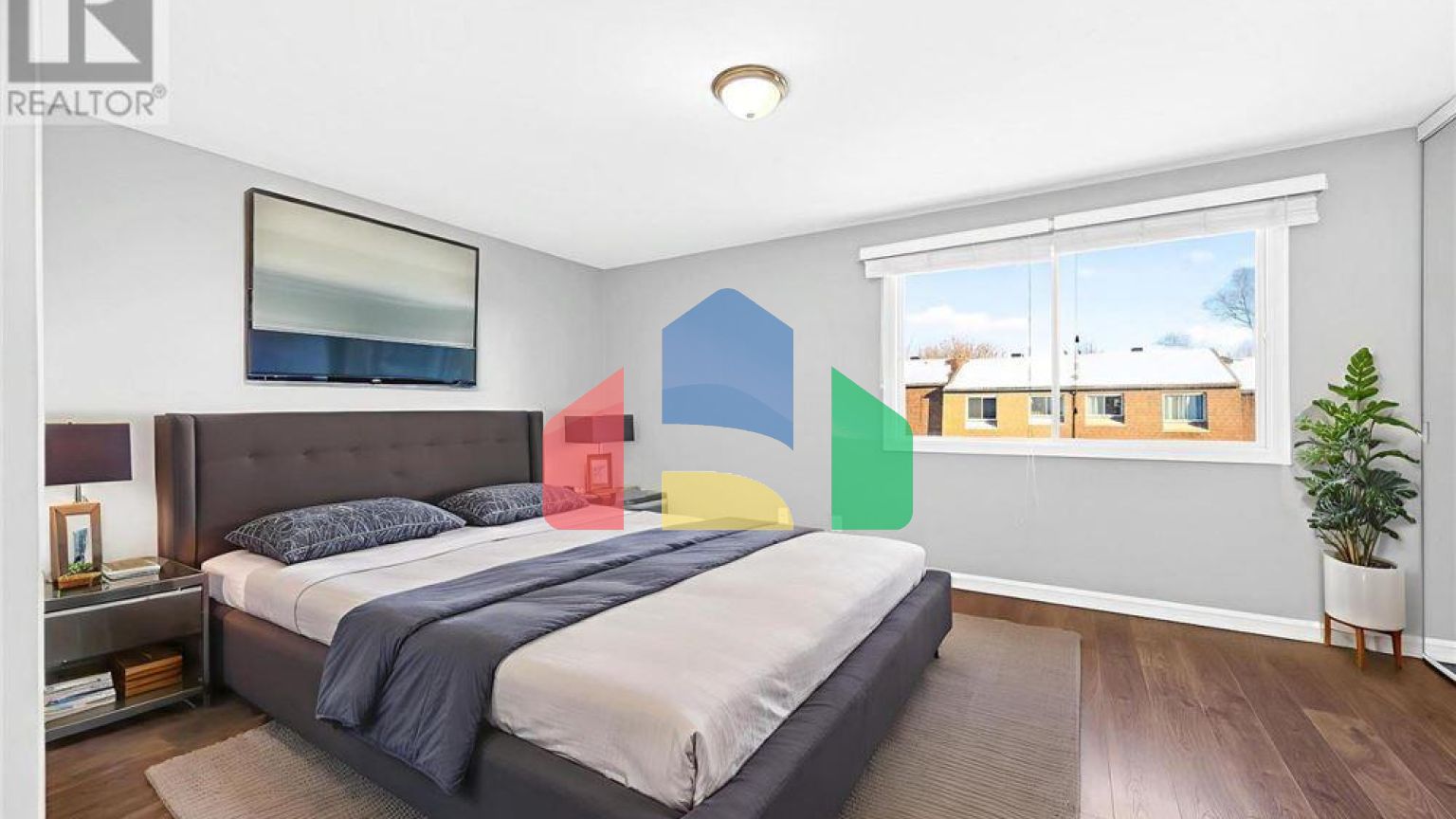 Residential - Condo/Apartment - Ottawa, Canada - Canada