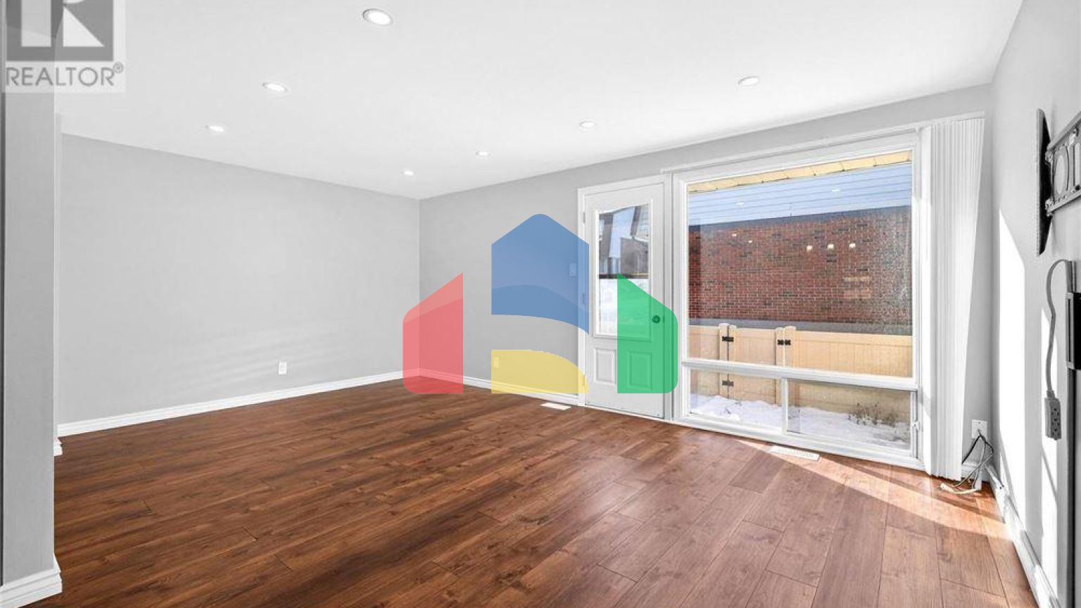 Residential - Condo/Apartment - Ottawa, Canada - Canada