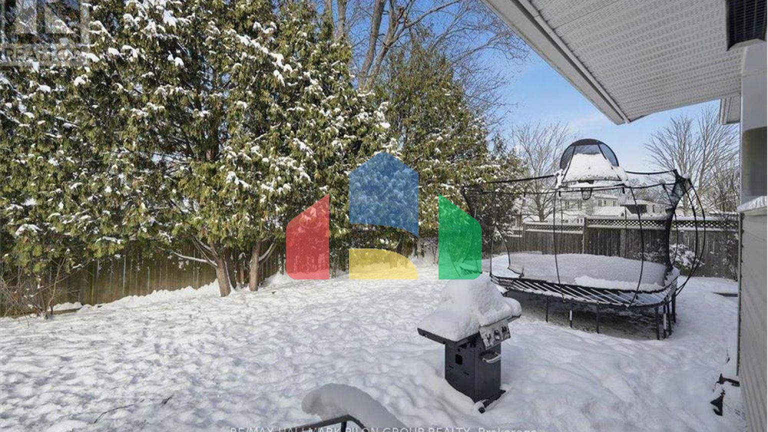 Residential - Single Family Home - Ottawa, Canada - Canada