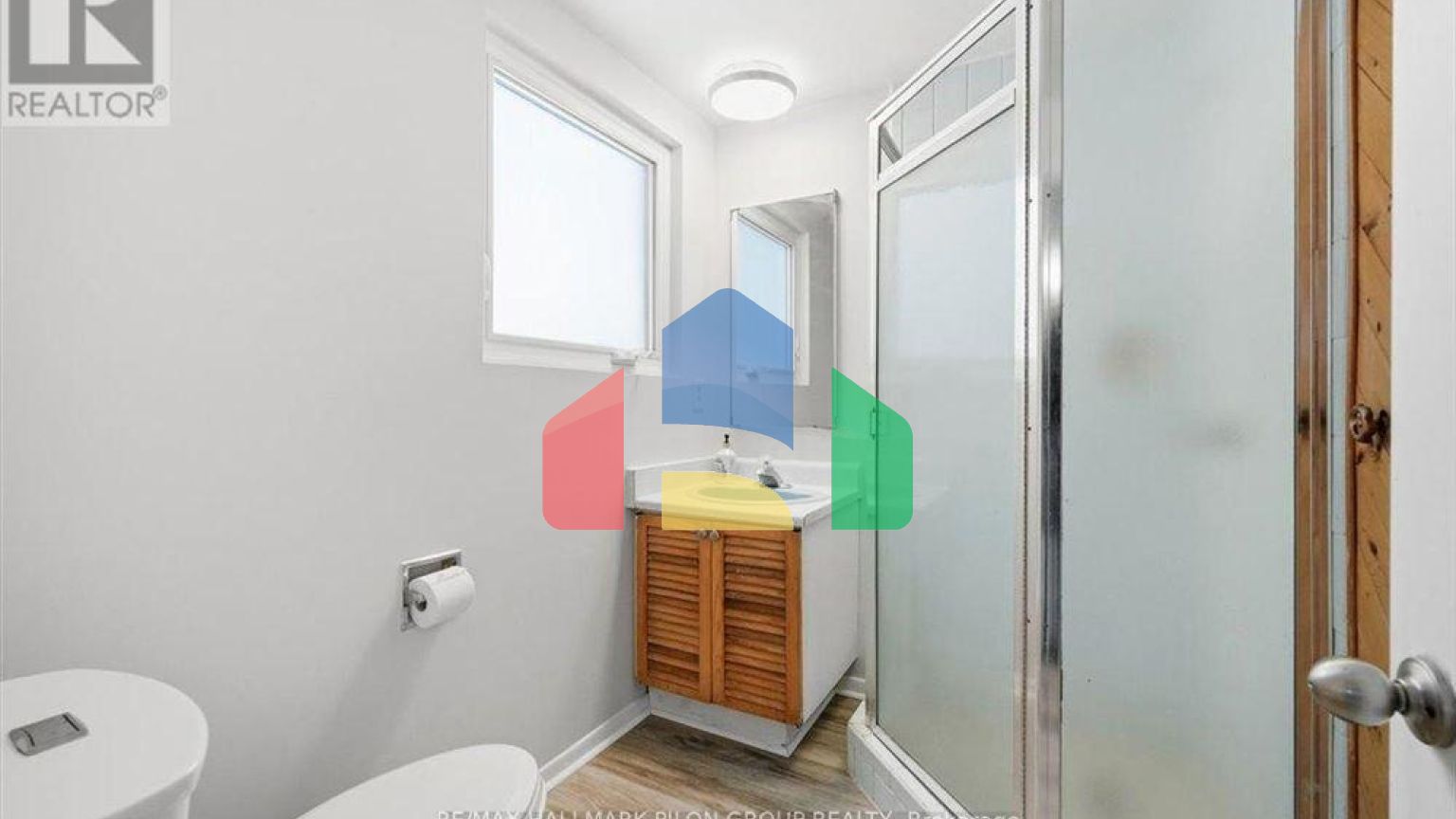 Residential - Single Family Home - Ottawa, Canada - Canada