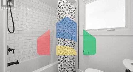 Residential - Single Family Home - Ottawa, Canada - Canada