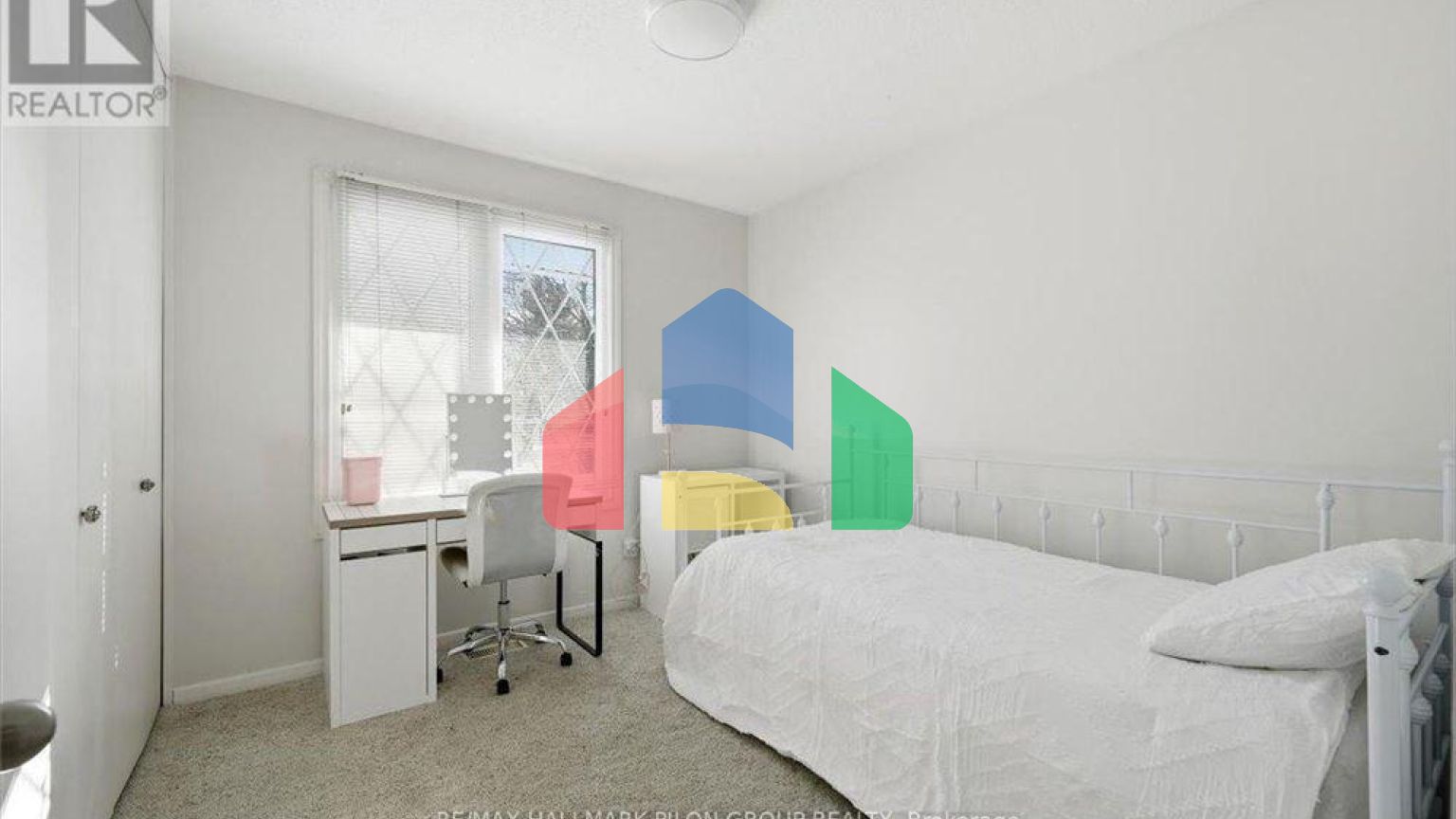 Residential - Single Family Home - Ottawa, Canada - Canada