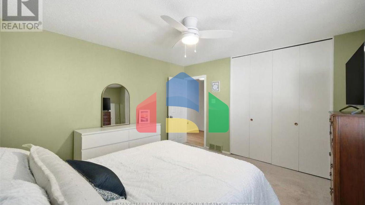 Residential - Single Family Home - Ottawa, Canada - Canada