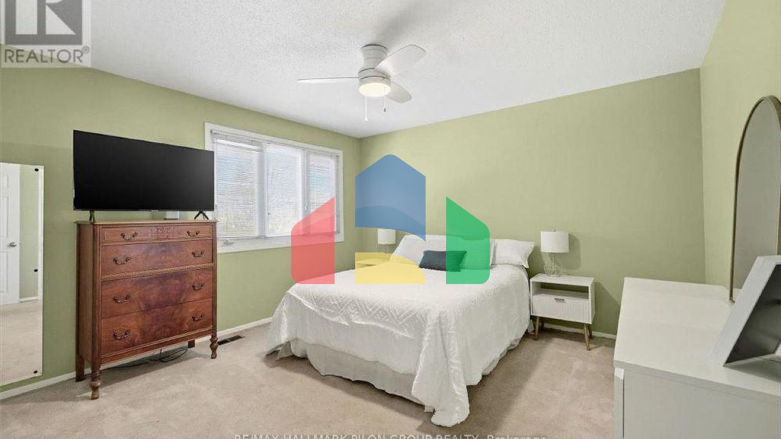 Residential - Single Family Home - Ottawa, Canada - Canada