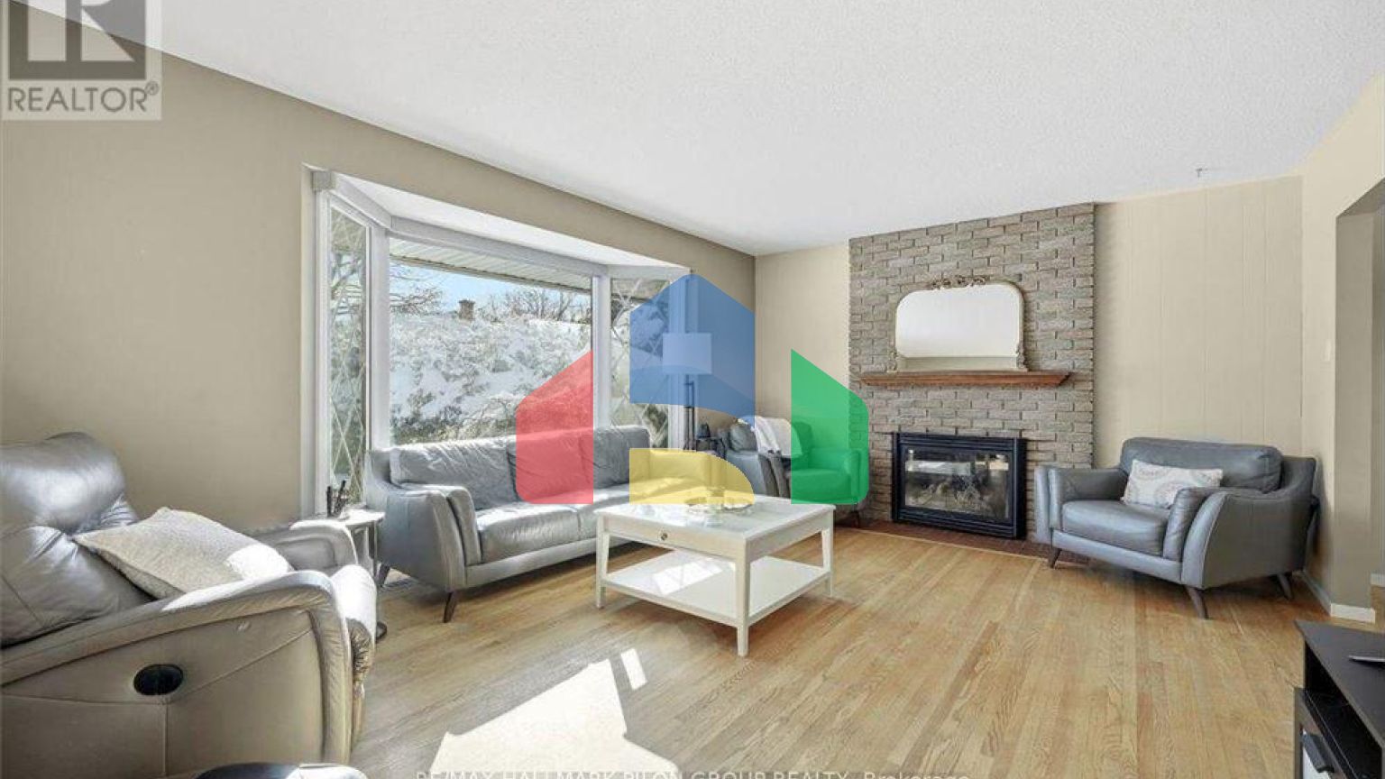 Residential - Single Family Home - Ottawa, Canada - Canada