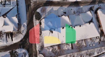 Residential - Single Family Home - Ottawa, Canada - Canada