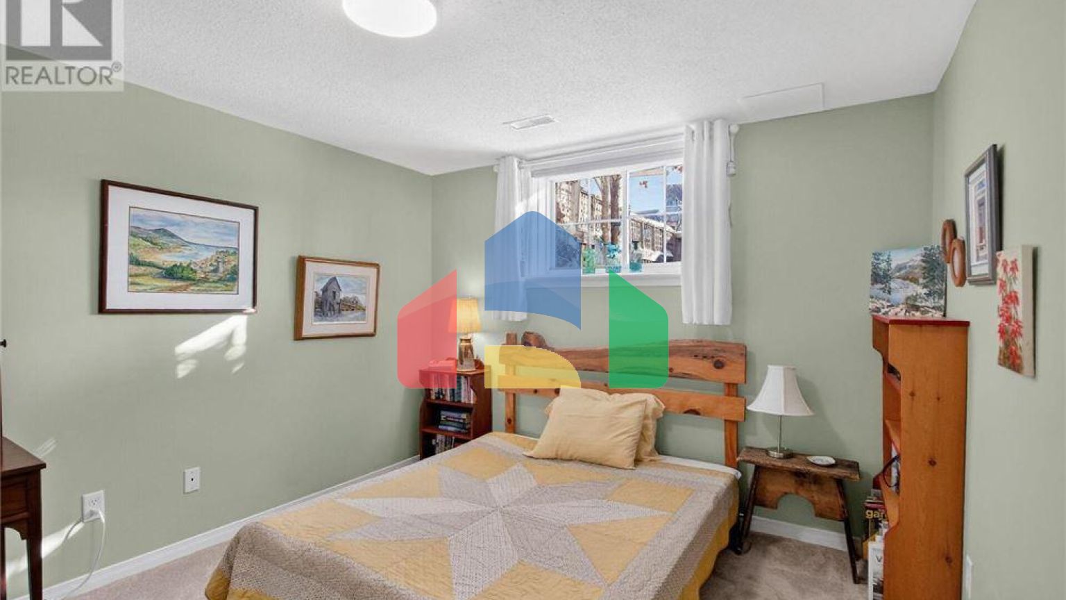 Residential - Single Family Home - Ottawa, Canada - Canada