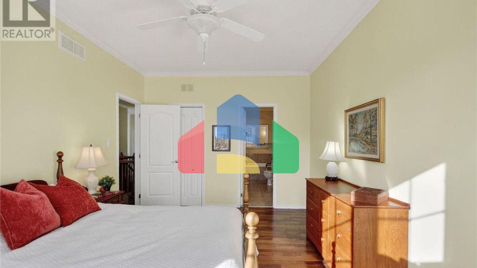 Residential - Single Family Home - Ottawa, Canada - Canada