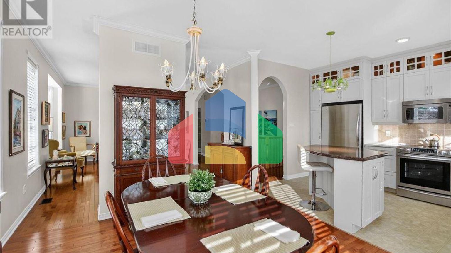 Residential - Single Family Home - Ottawa, Canada - Canada