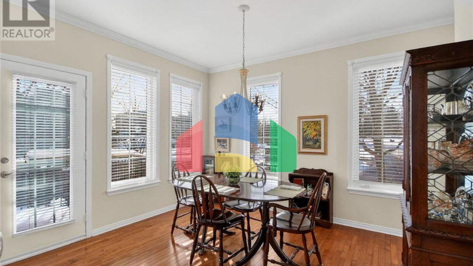 Residential - Single Family Home - Ottawa, Canada - Canada