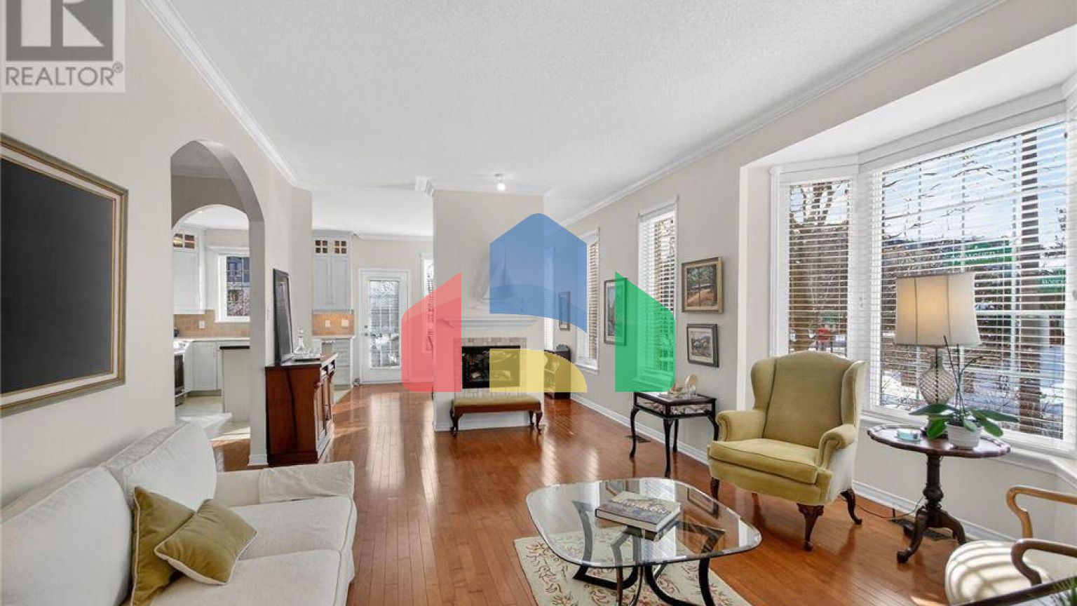 Residential - Single Family Home - Ottawa, Canada - Canada