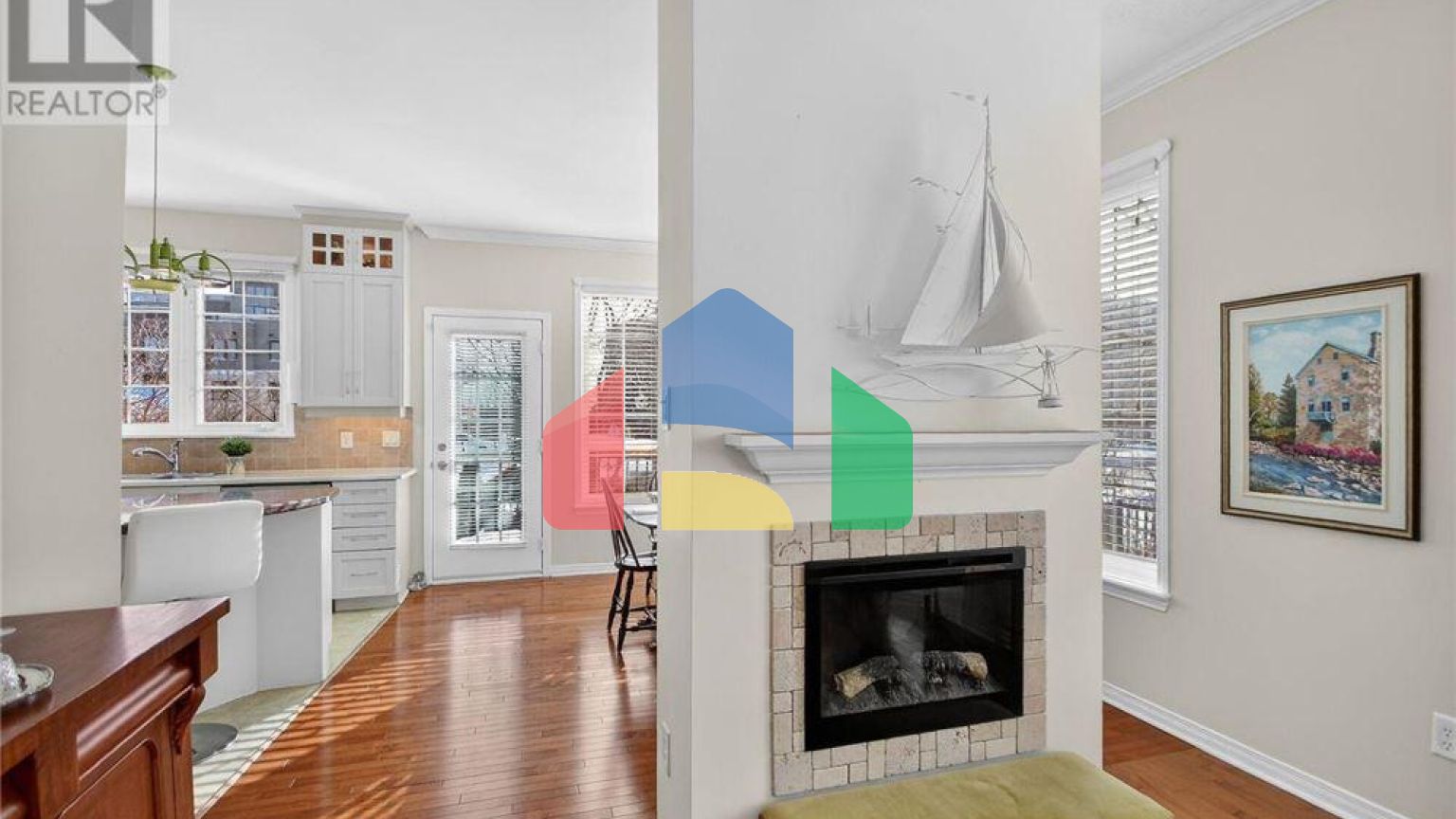 Residential - Single Family Home - Ottawa, Canada - Canada