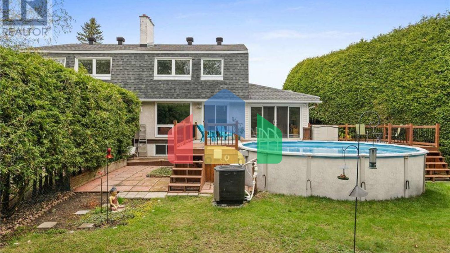 Residential - Single Family Home - Ottawa, Canada - Canada