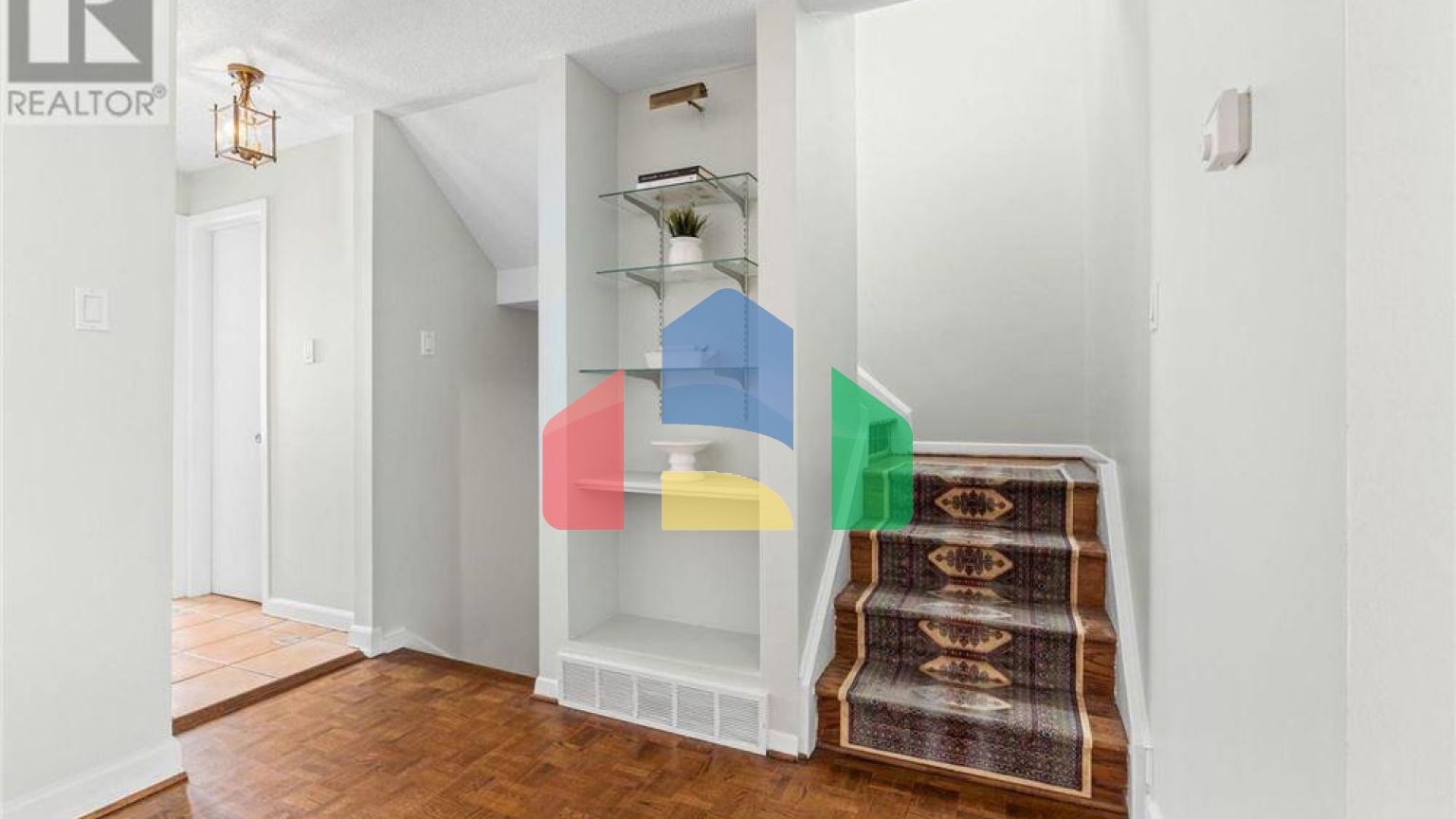 Residential - Single Family Home - Ottawa, Canada - Canada