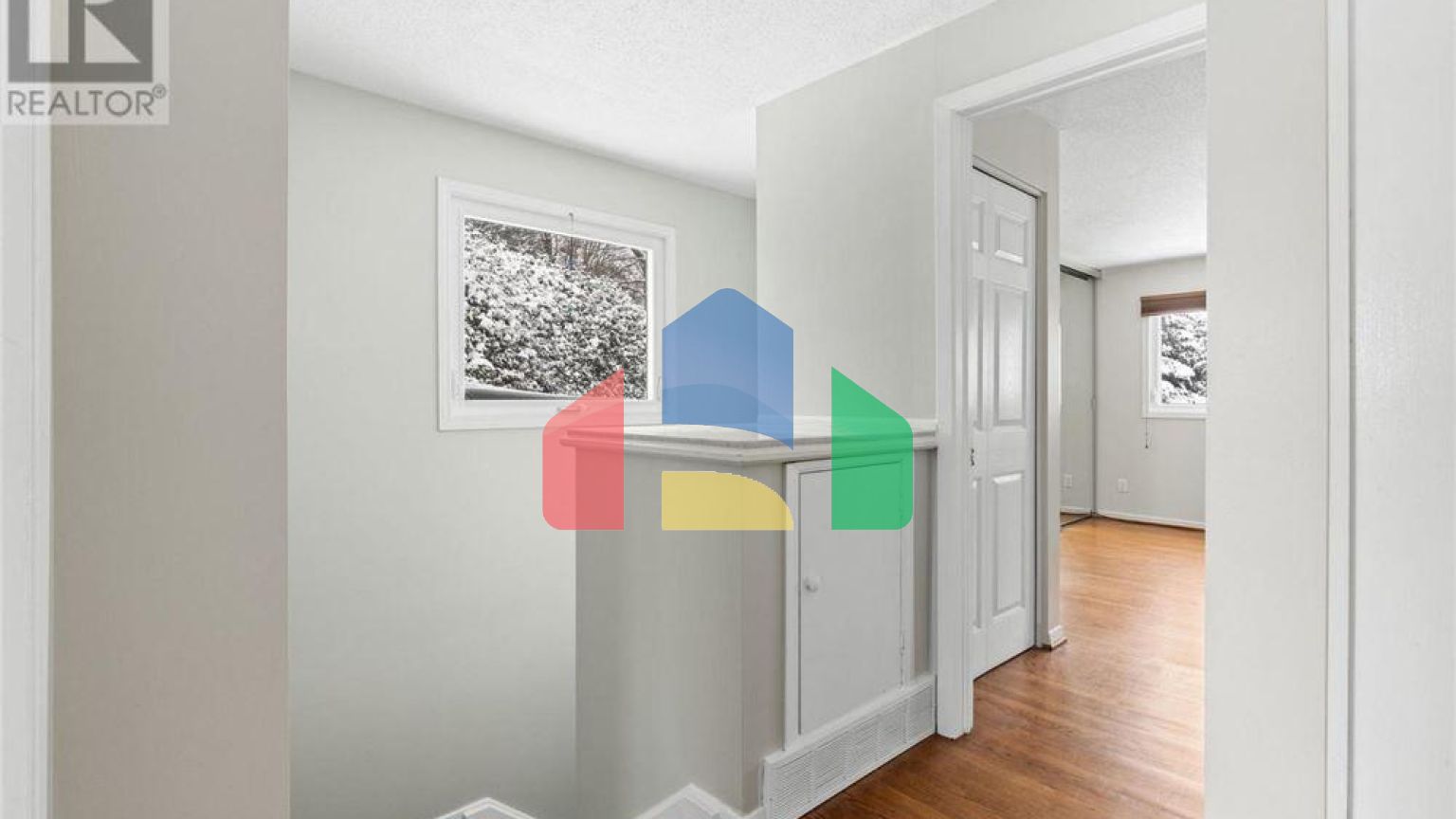 Residential - Single Family Home - Ottawa, Canada - Canada