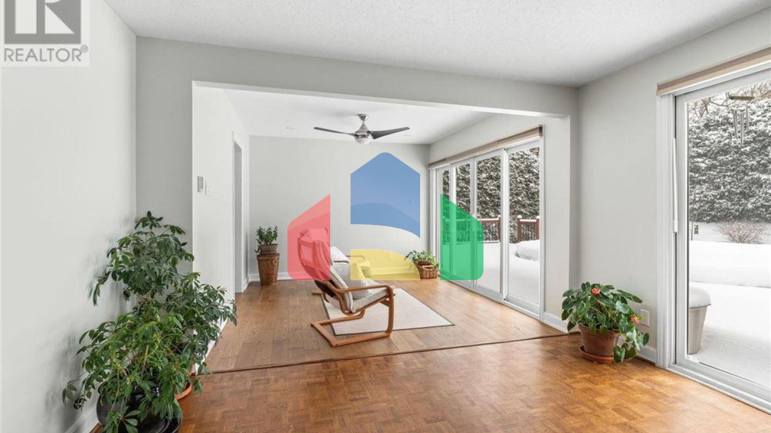 Residential - Single Family Home - Ottawa, Canada - Canada