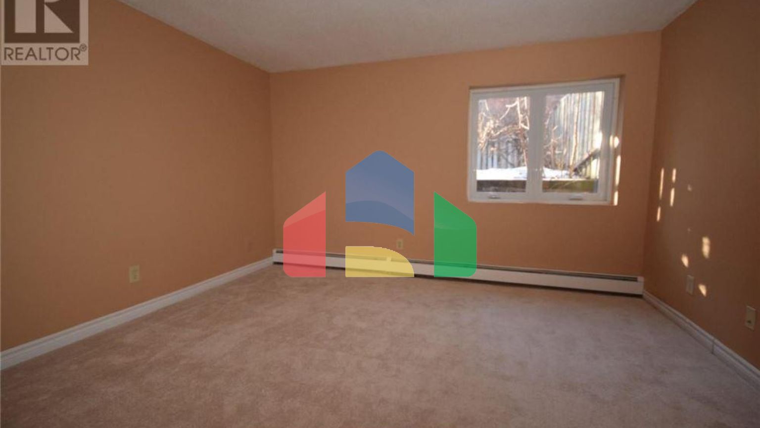 Residential - Condo/Apartment - Ottawa, Canada - Canada