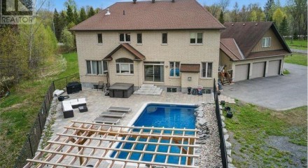 Residential - Single Family Home - Ottawa, Canada - Canada