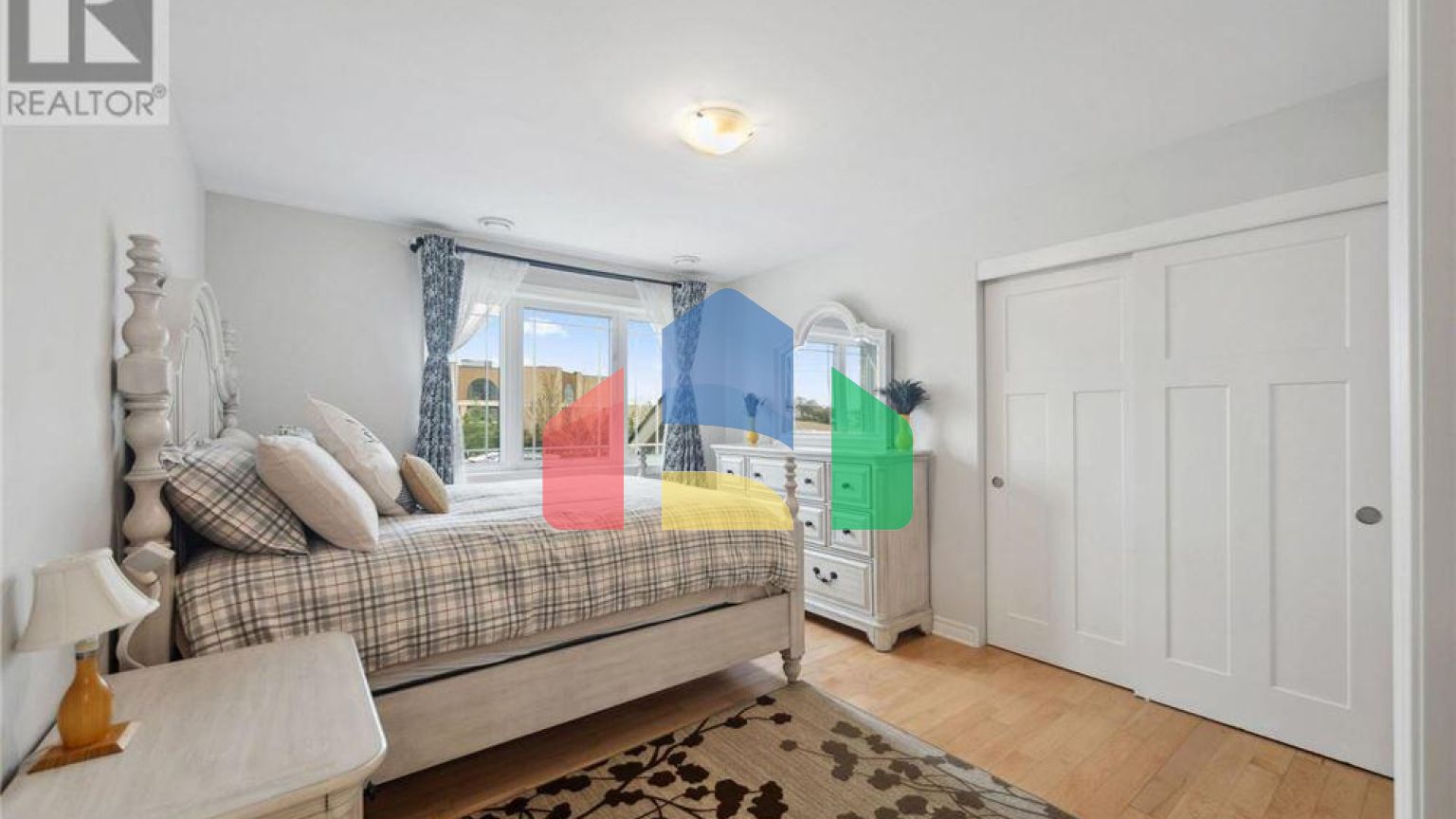 Residential - Condo/Apartment - Ottawa, Canada - Canada