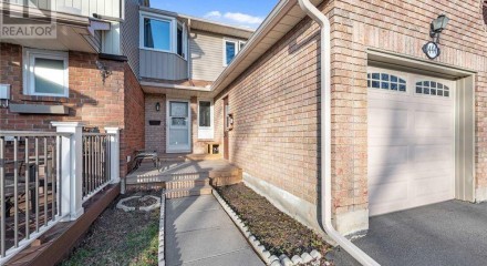 Residential - Single Family Home - Ottawa, Canada - Canada