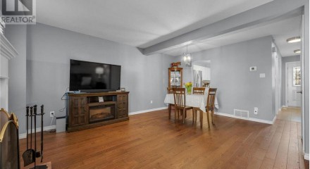 Residential - Single Family Home - Ottawa, Canada - Canada
