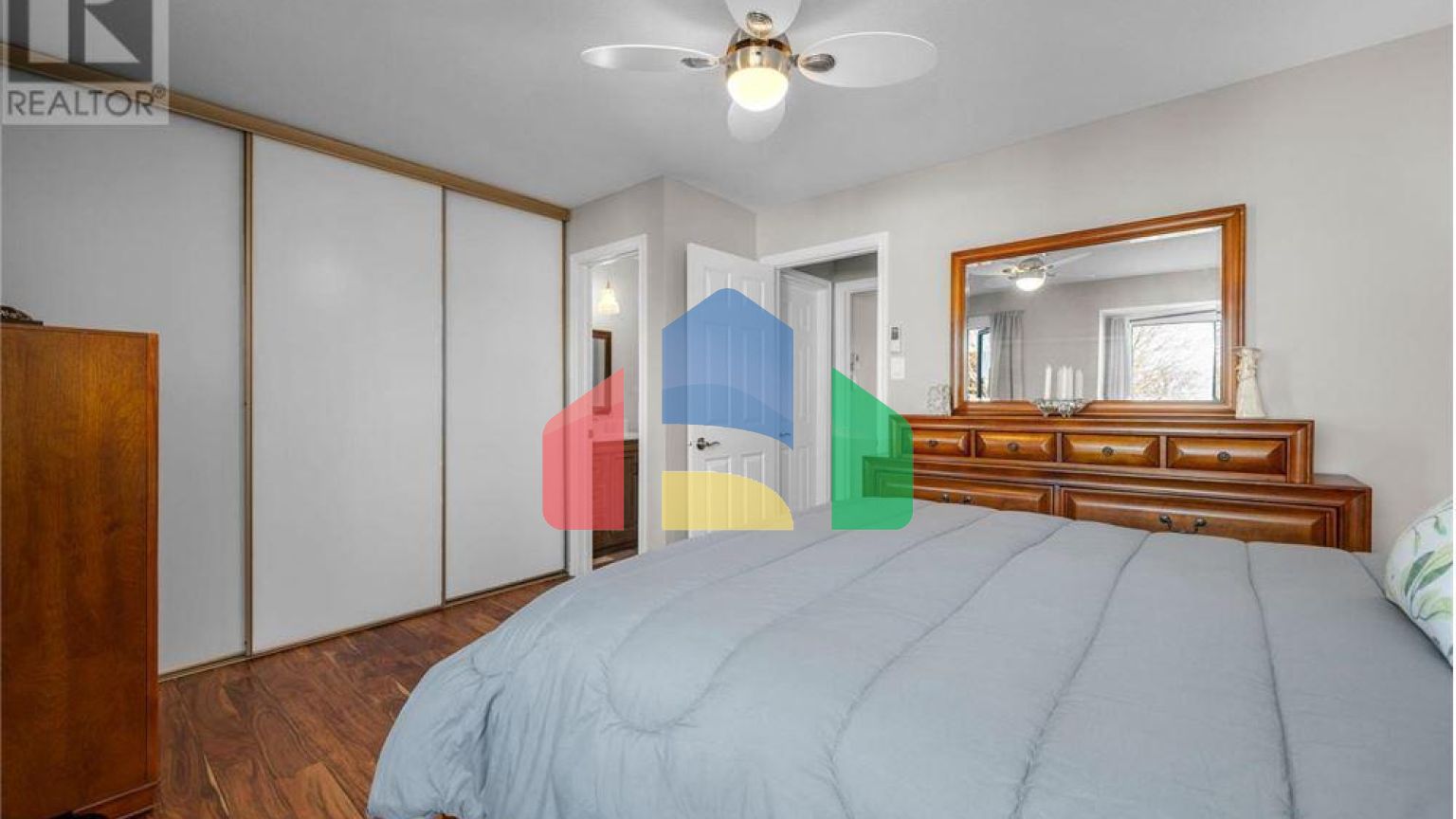 Residential - Single Family Home - Ottawa, Canada - Canada