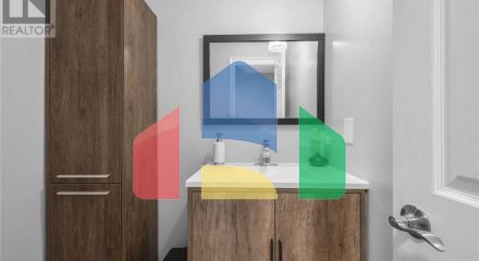 Residential - Single Family Home - Ottawa, Canada - Canada