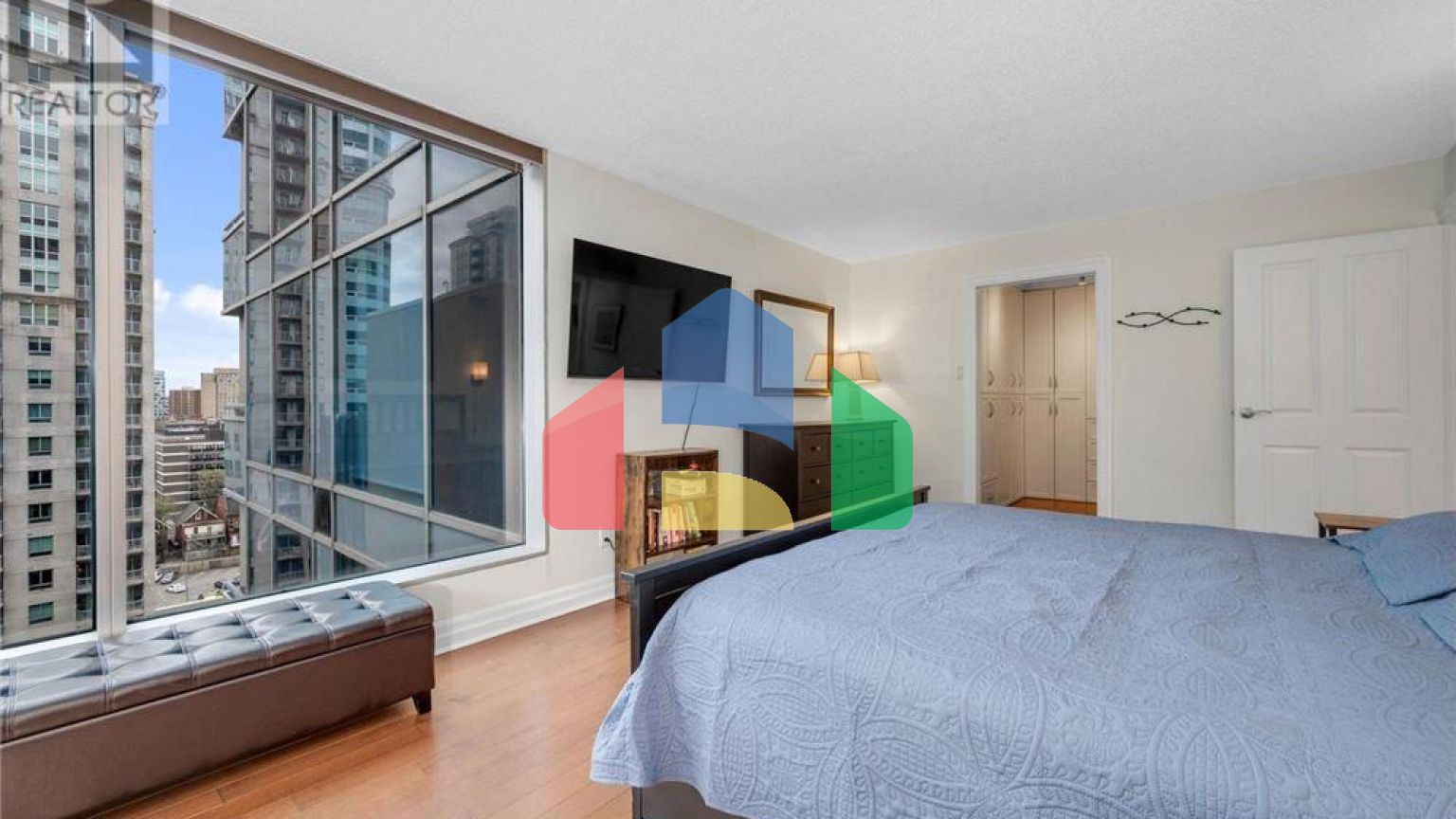 Residential - Condo/Apartment - Ottawa, Canada - Canada