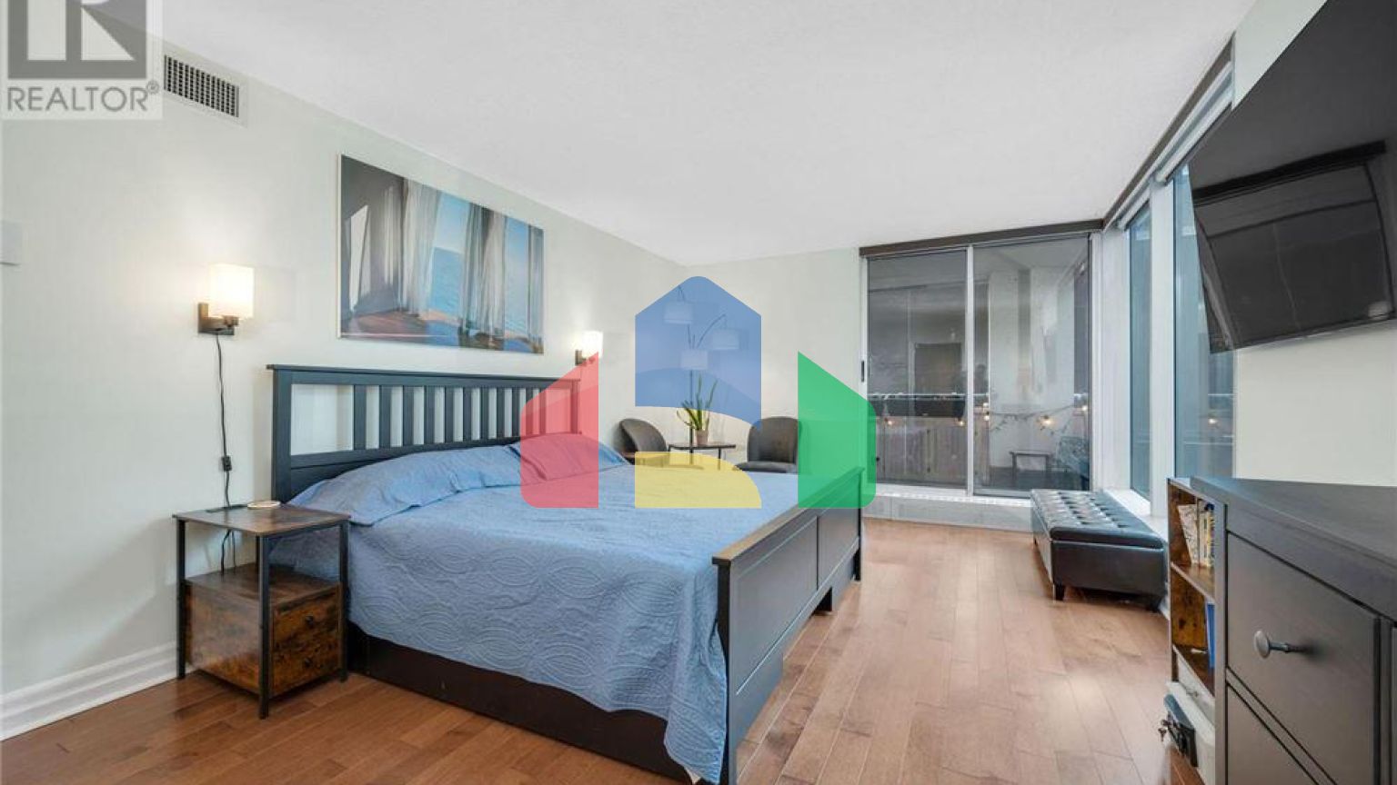 Residential - Condo/Apartment - Ottawa, Canada - Canada