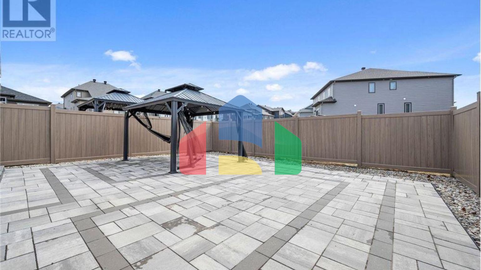 Residential - Single Family Home - Ottawa, Canada - Canada