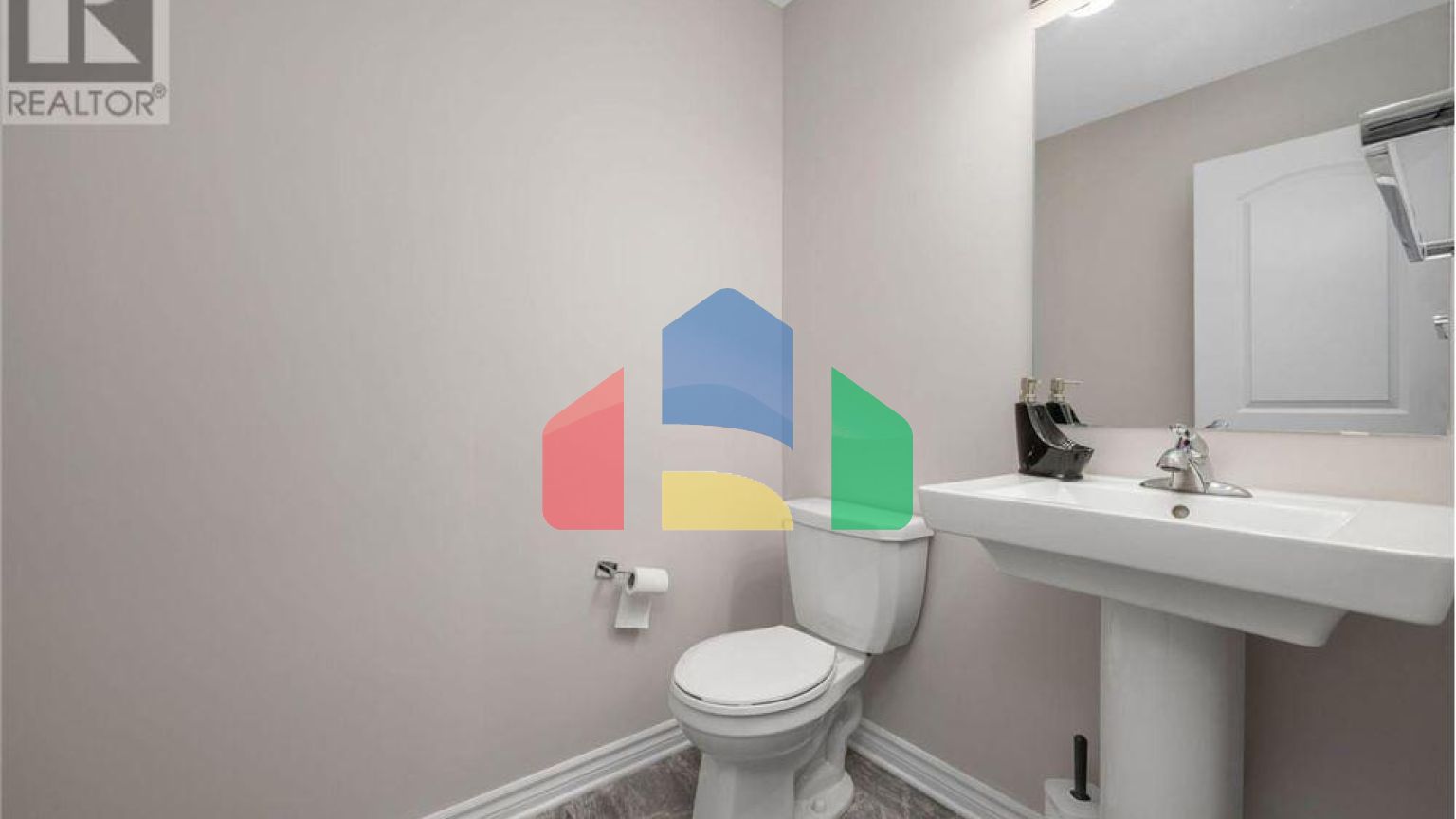 Residential - Single Family Home - Ottawa, Canada - Canada