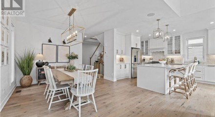 Residential - Single Family Home - Ottawa, Canada - Canada