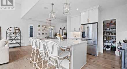 Residential - Single Family Home - Ottawa, Canada - Canada
