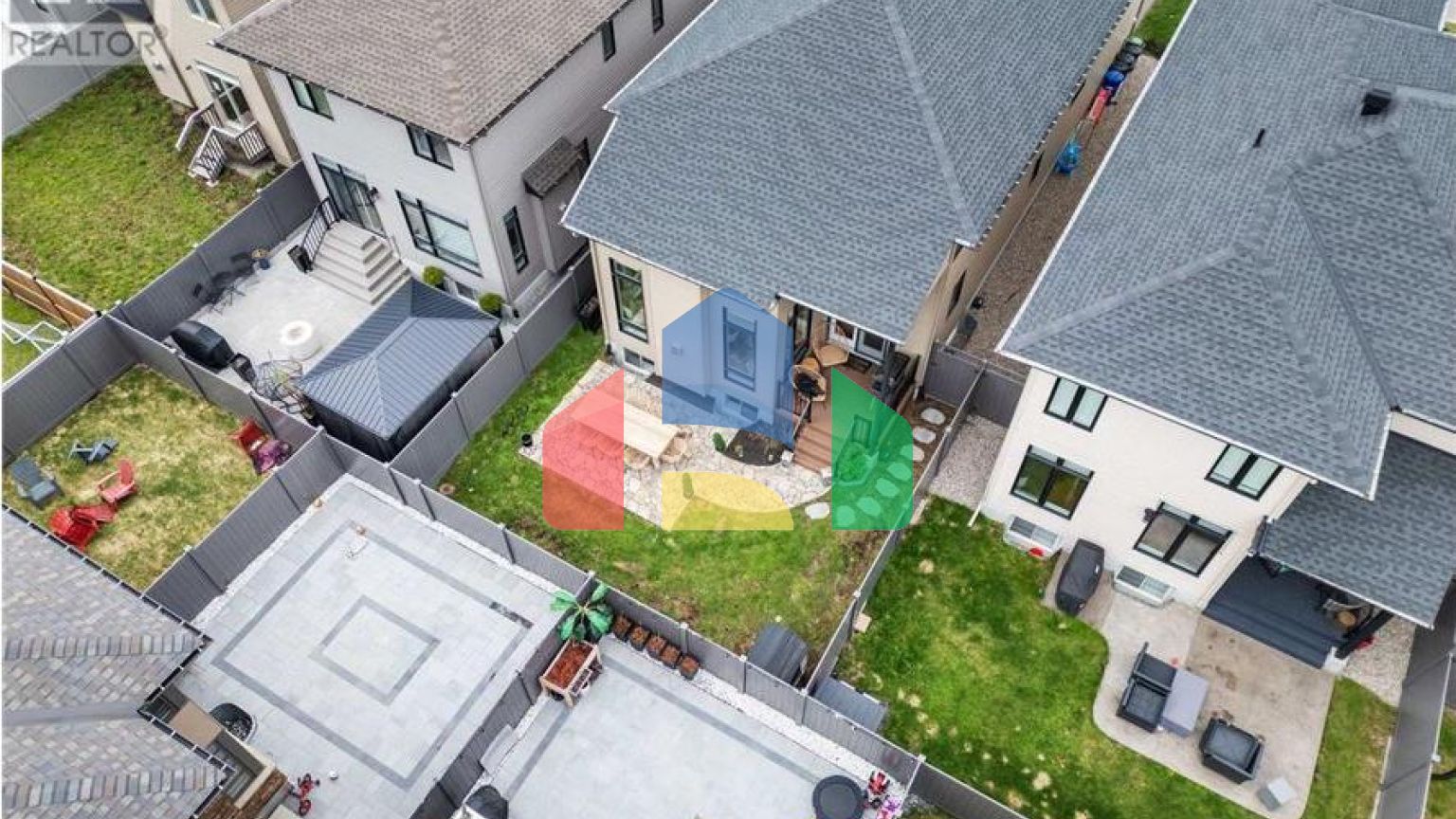 Residential - Single Family Home - Ottawa, Canada - Canada