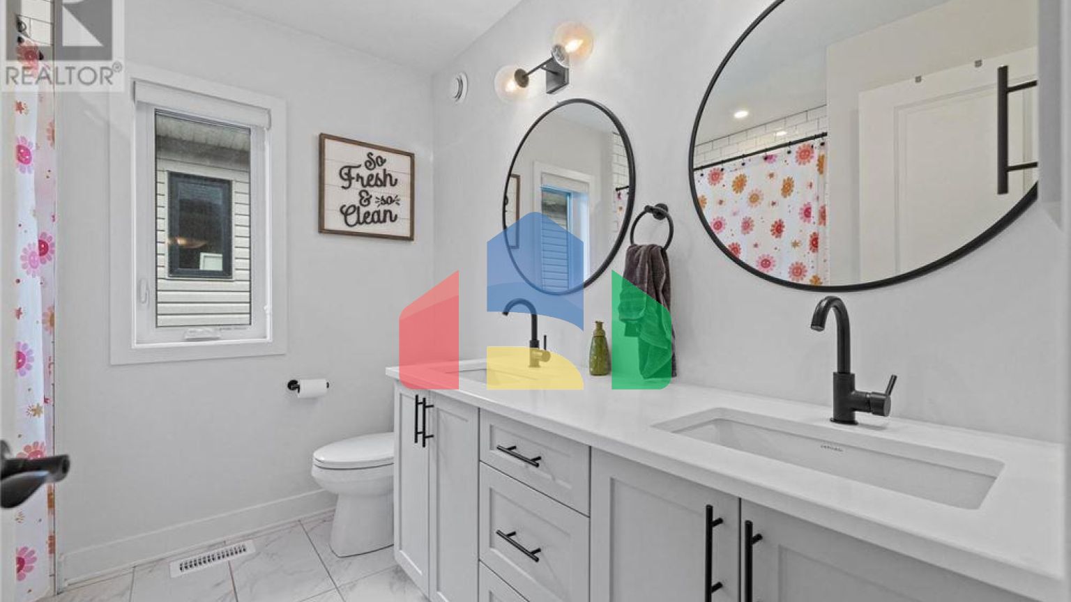 Residential - Single Family Home - Ottawa, Canada - Canada