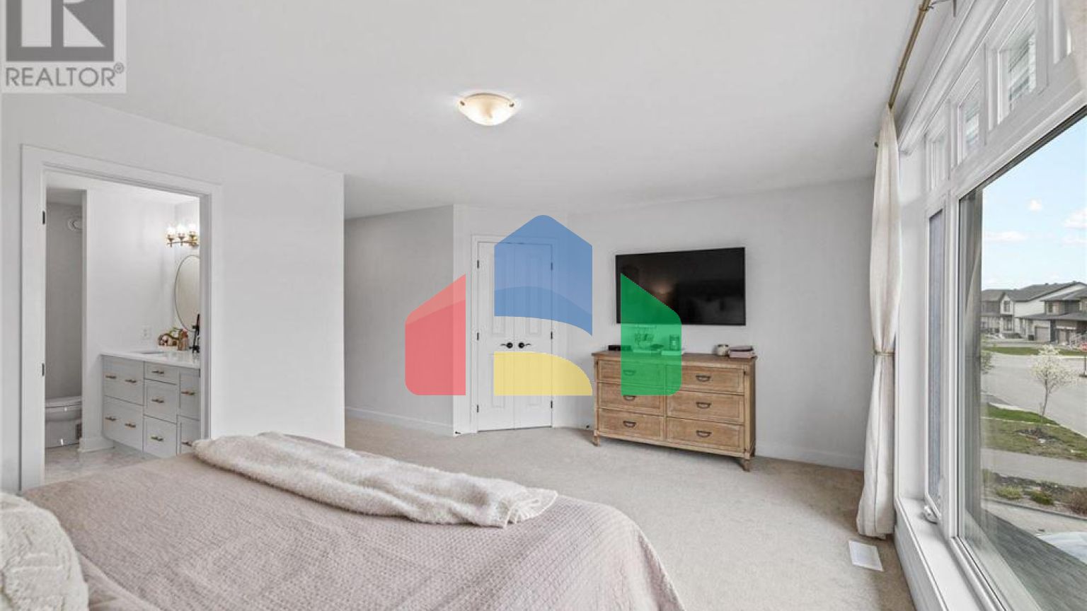 Residential - Single Family Home - Ottawa, Canada - Canada