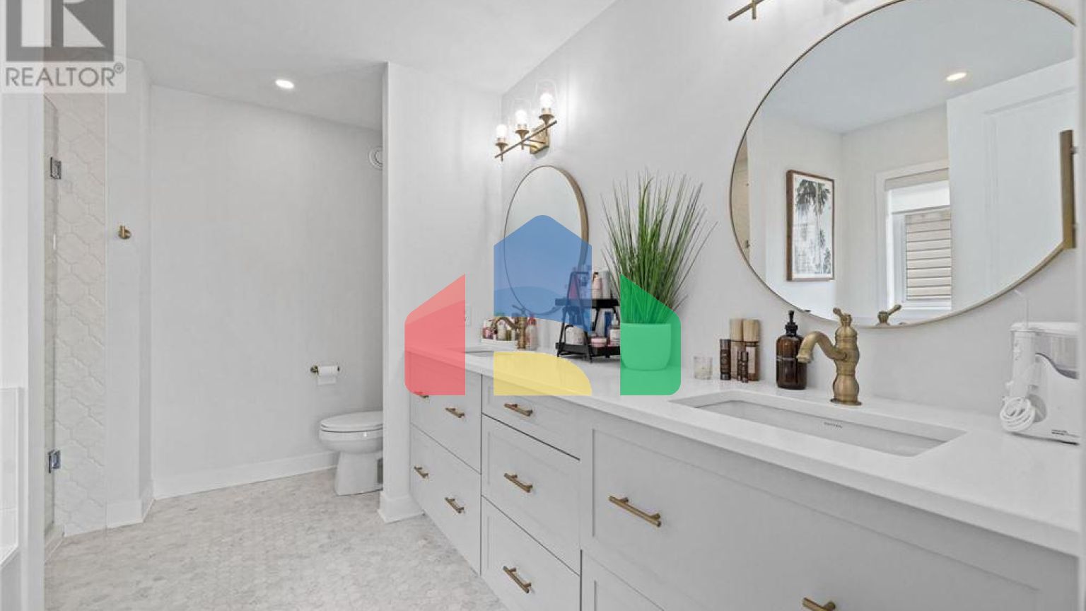 Residential - Single Family Home - Ottawa, Canada - Canada