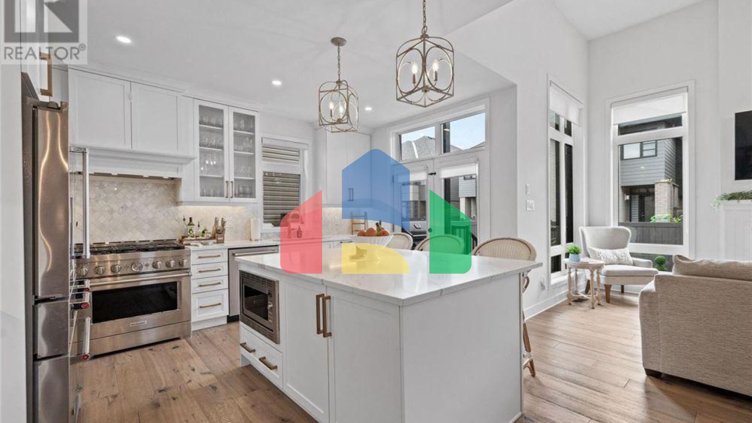 Residential - Single Family Home - Ottawa, Canada - Canada