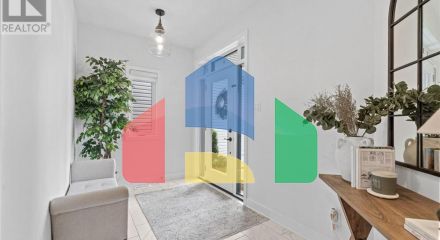 Residential - Single Family Home - Ottawa, Canada - Canada