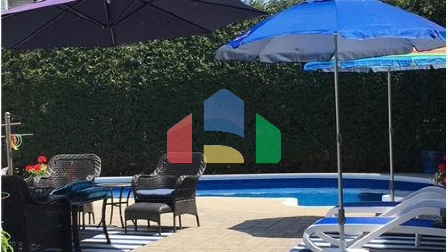 Residential - Single Family Home - Ottawa, Canada - Canada