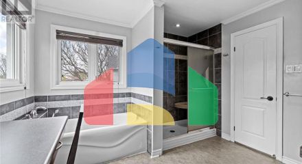 Residential - Single Family Home - Ottawa, Canada - Canada