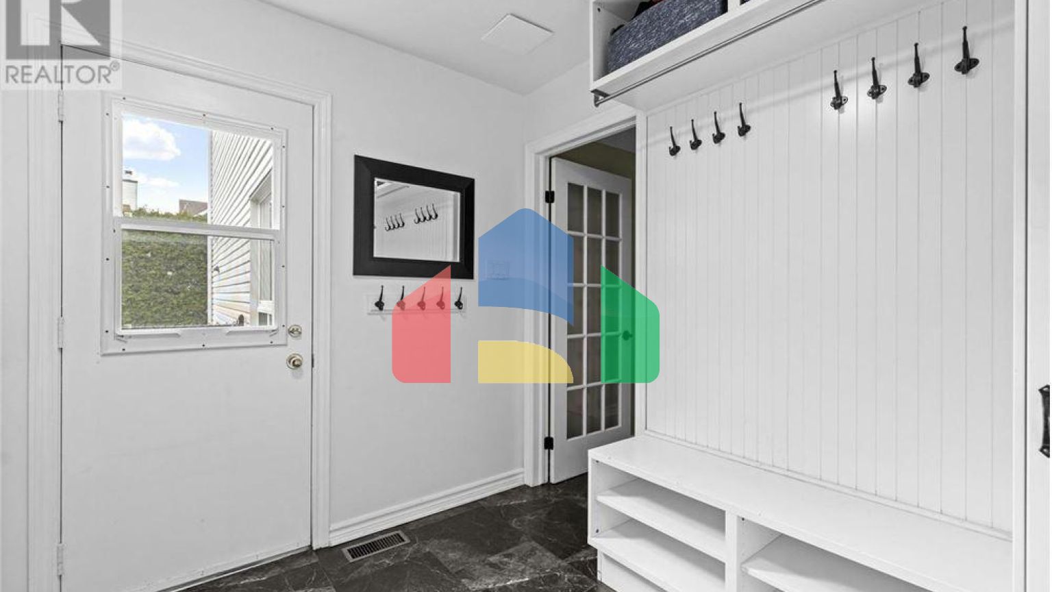 Residential - Single Family Home - Ottawa, Canada - Canada