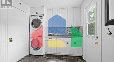 Residential - Single Family Home - Ottawa, Canada - Canada