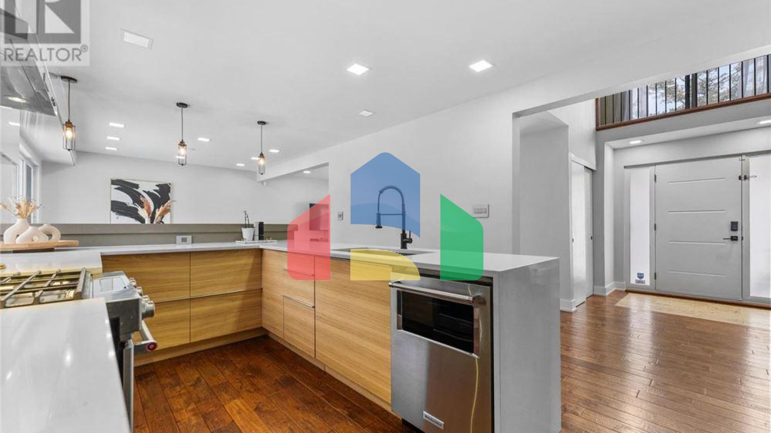 Residential - Single Family Home - Ottawa, Canada - Canada