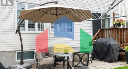 Residential - Single Family Home - Ottawa, Canada - Canada