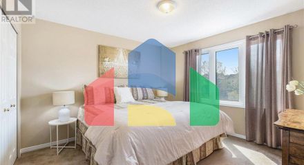 Residential - Single Family Home - Ottawa, Canada - Canada