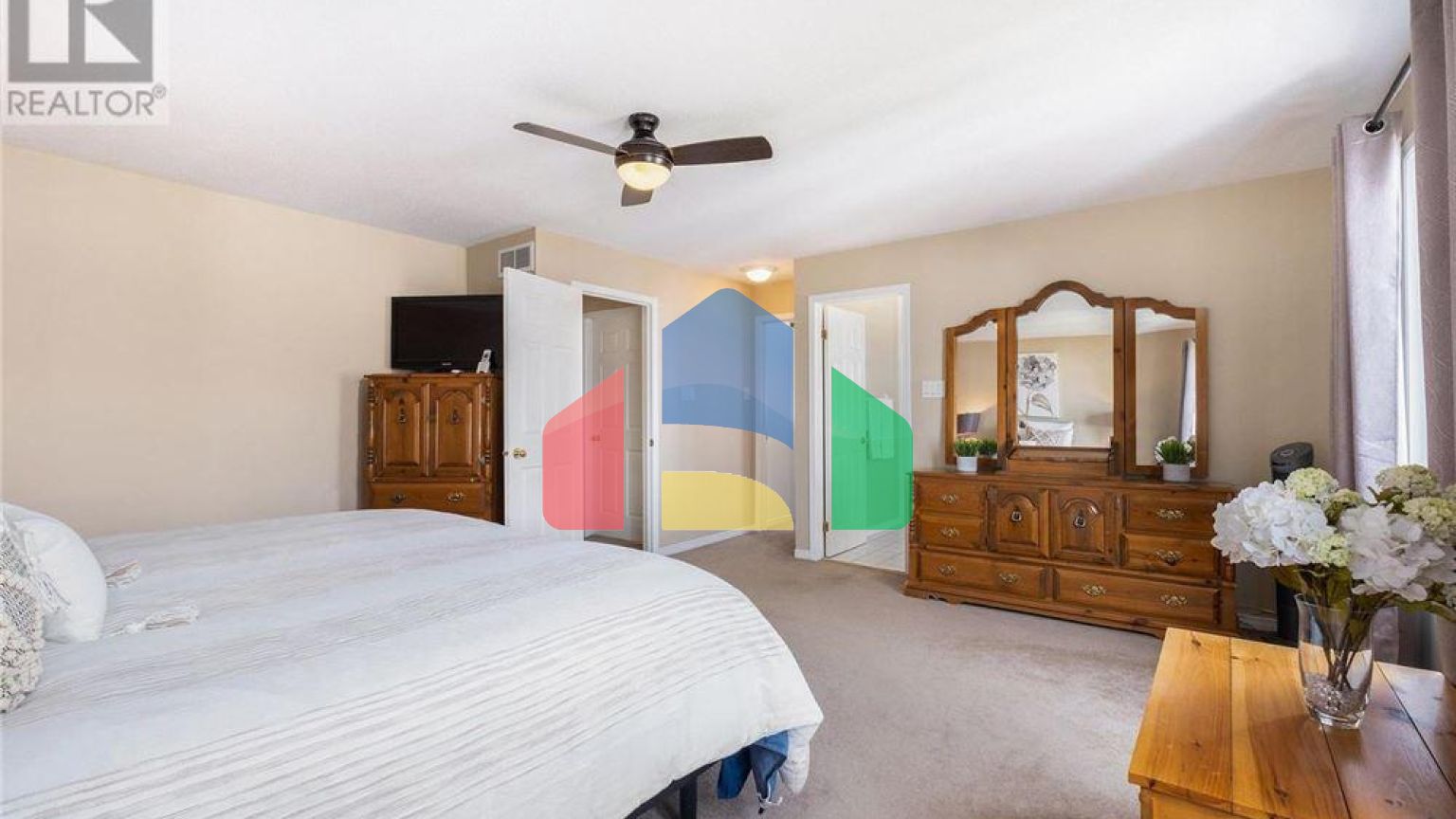 Residential - Single Family Home - Ottawa, Canada - Canada