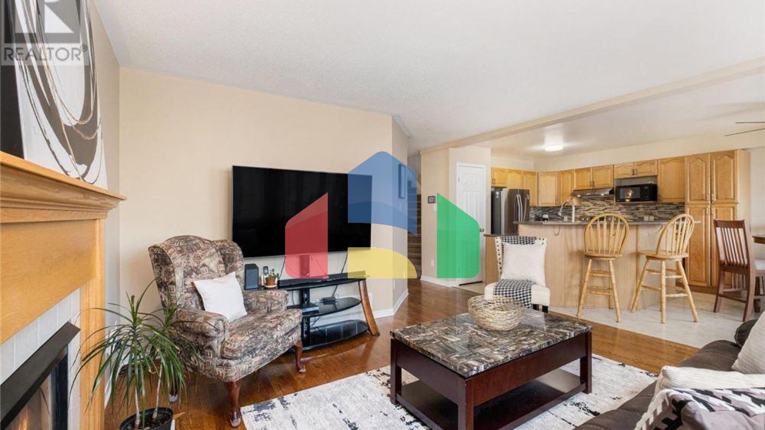 Residential - Single Family Home - Ottawa, Canada - Canada