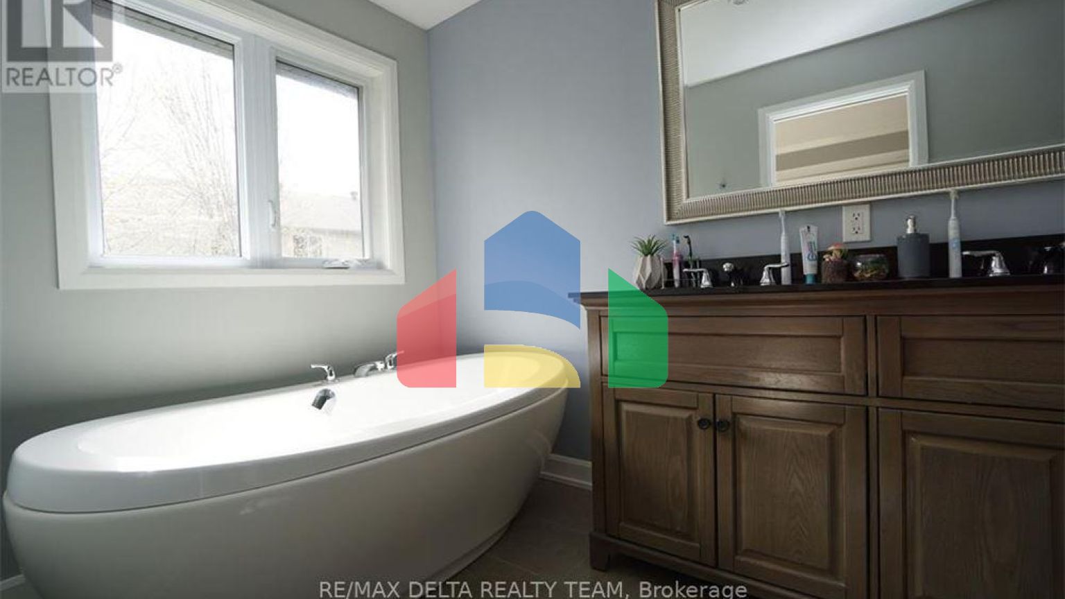 Residential - Multi-Family - Ottawa, Canada - Canada